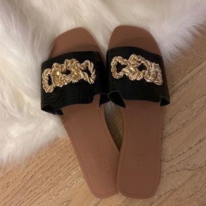 ASOS designs sandal